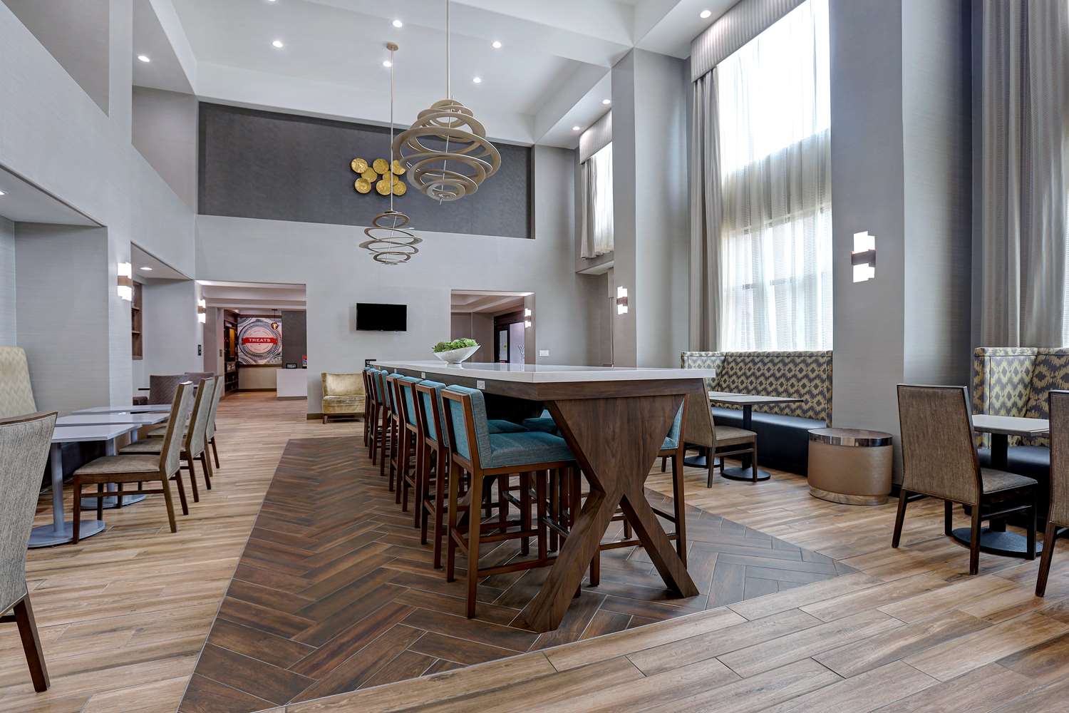 Фото Hampton Inn & Suites Dallas-DeSoto