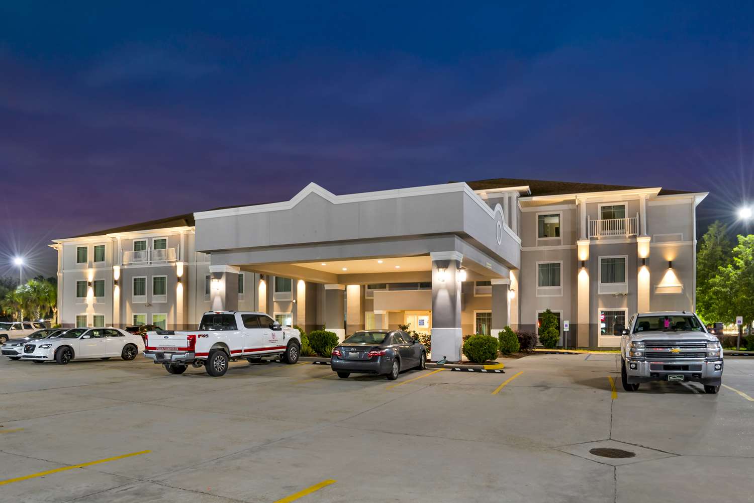 Фото Best Western Plus Chalmette Hotel