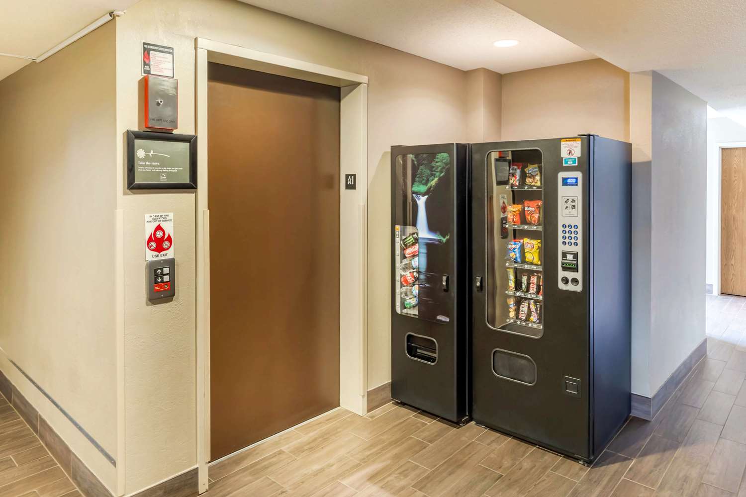 Фото Sleep Inn near Great Lakes Naval Base