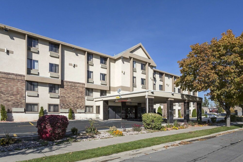 Фото Quality Inn Downtown