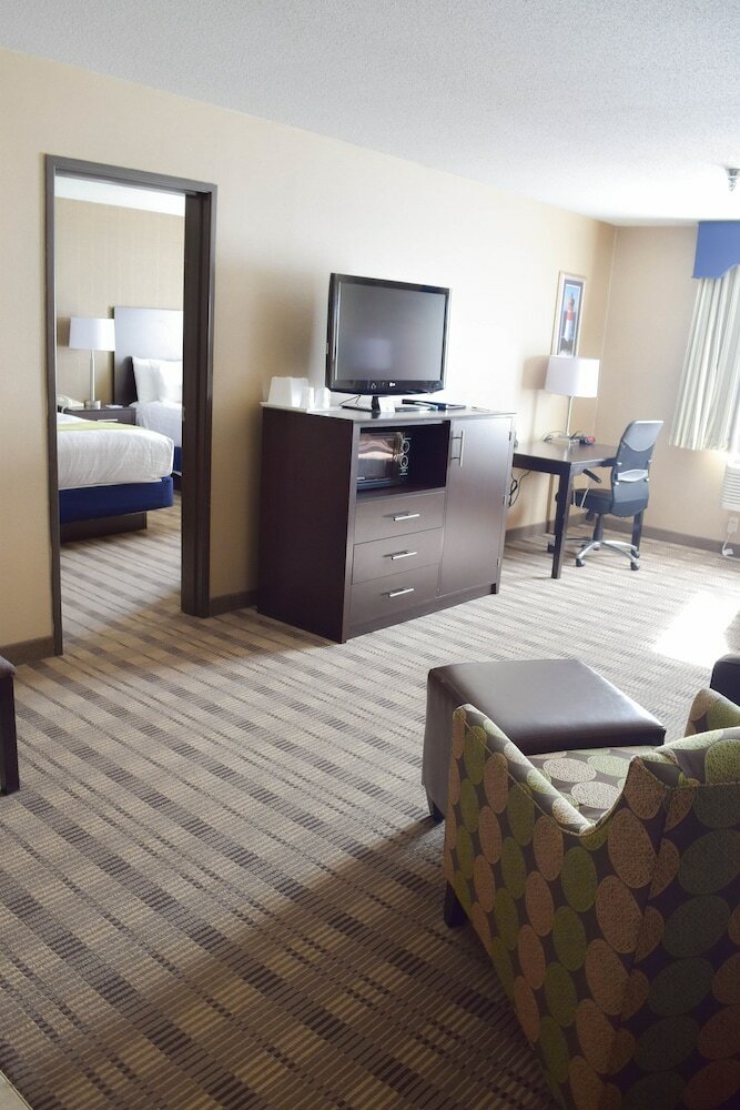 Фото Best Western Airport Inn