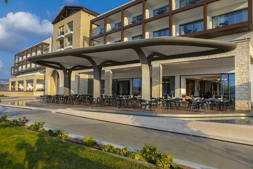 Гостиница Aliathon Ionian в Районе Пафос