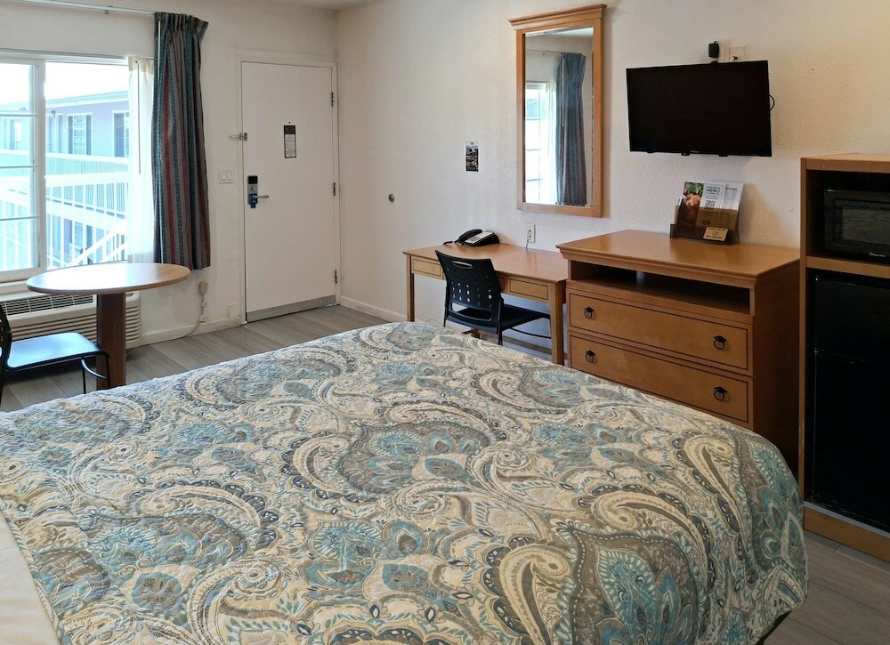 Фото Rodeway Inn