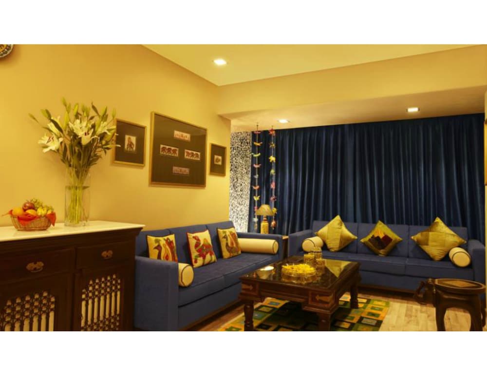 Фото The Shalimar Hotel