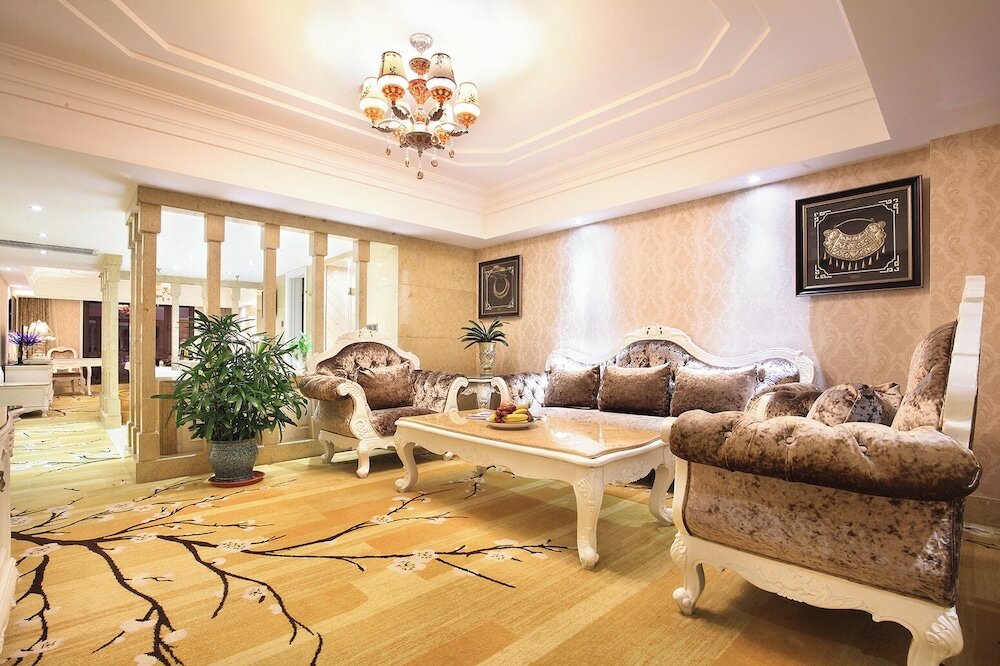 Фото Grand Bravo Guilin Hotel