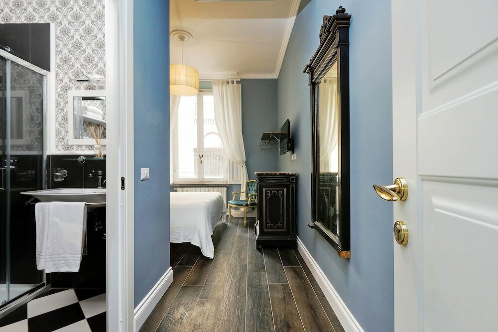 Фото Luxury Rooms