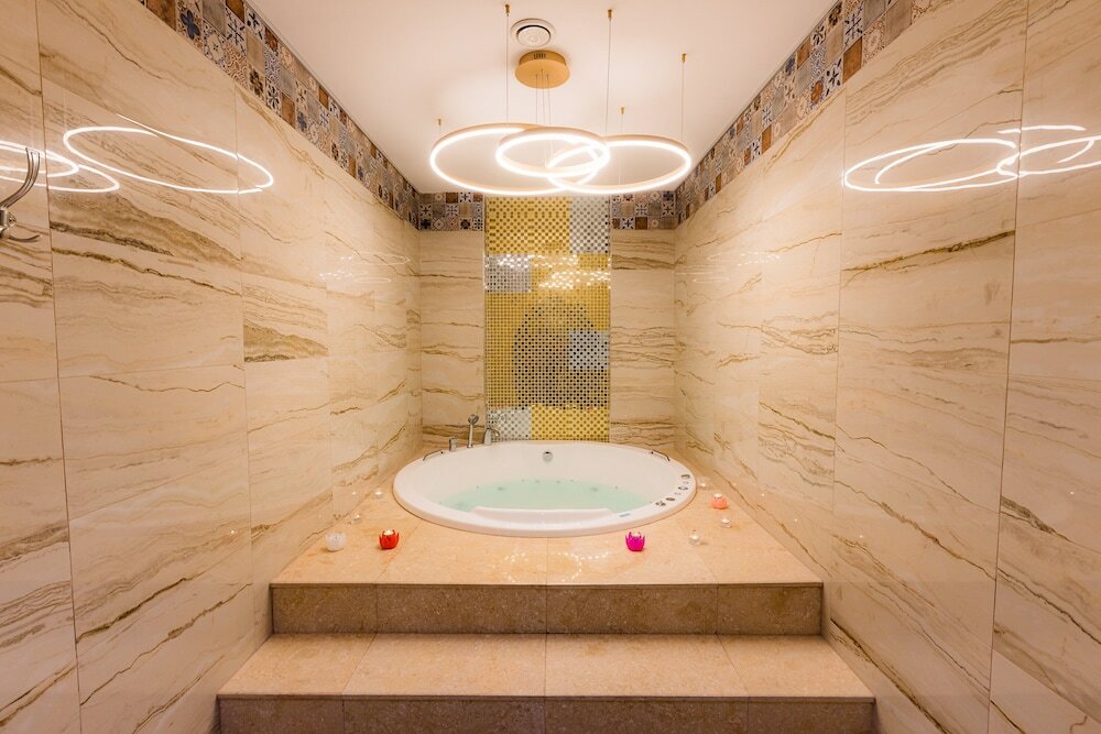 Фото Somerset City Centre Atyrau