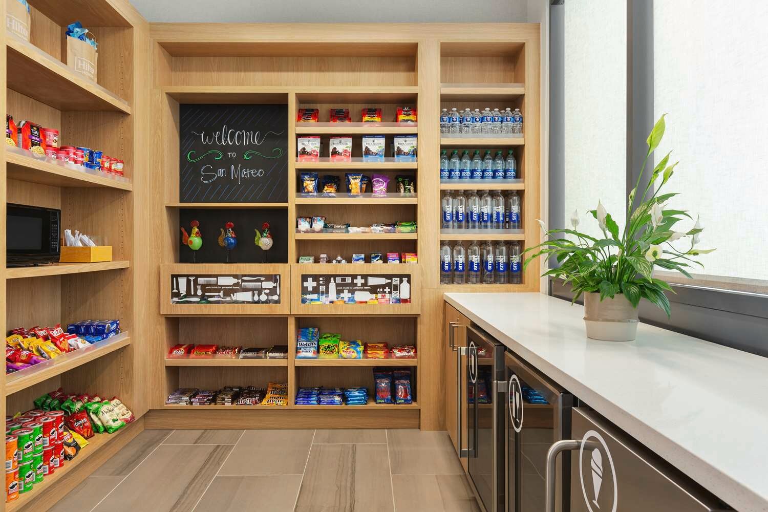 Фото Hampton Inn & Suites San Mateo-San Francisco Airport