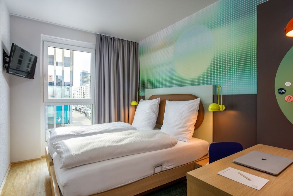Фото LyvInn Hotel Frankfurt Messe