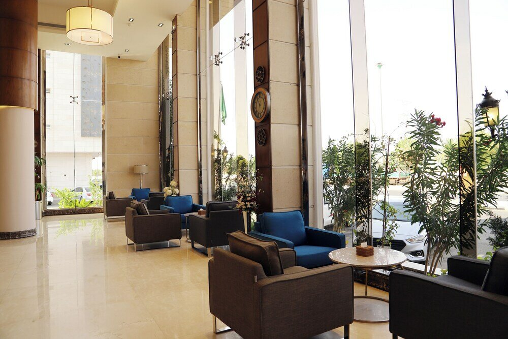 Фото Banan Hotel Suite