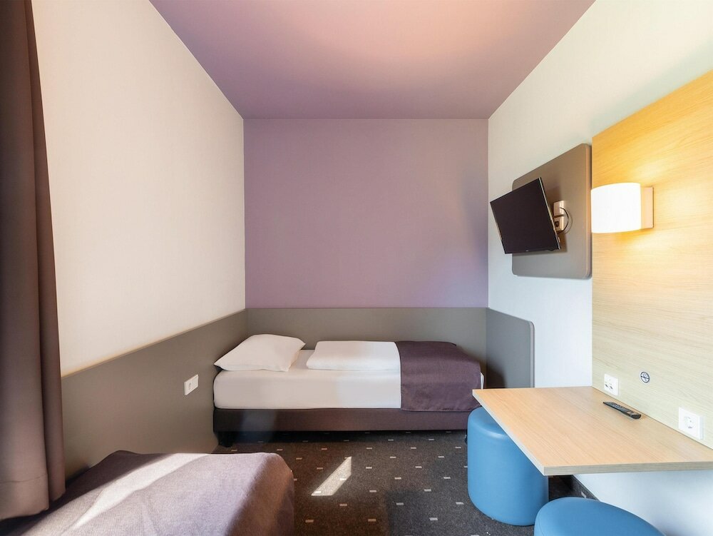 Фото B&b Hotel Düsseldorf-Airport