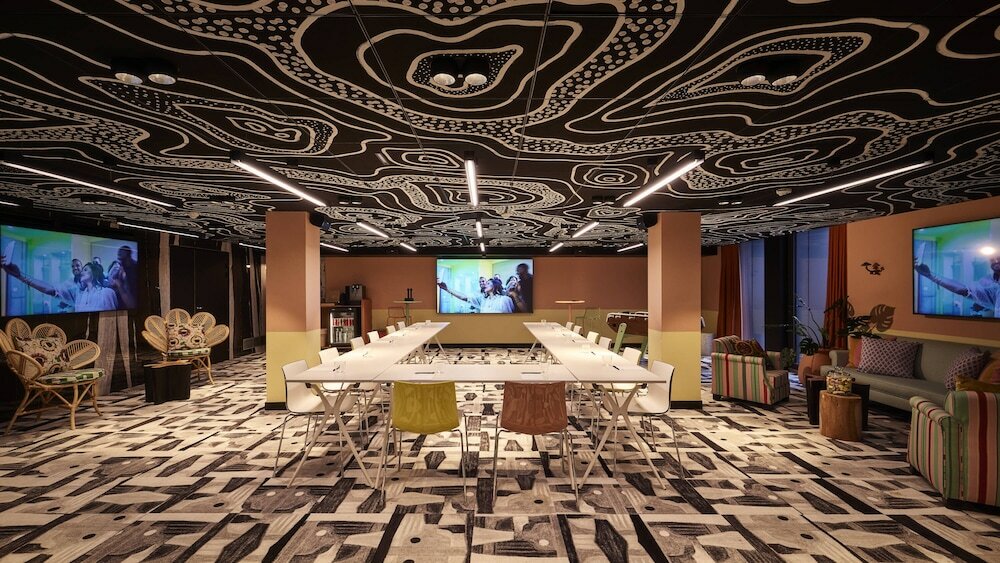 Фото Mama Shelter Dijon