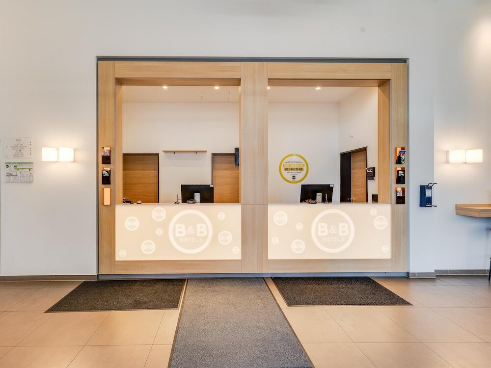 Фото B&b Hotel Bremen-Überseestadt