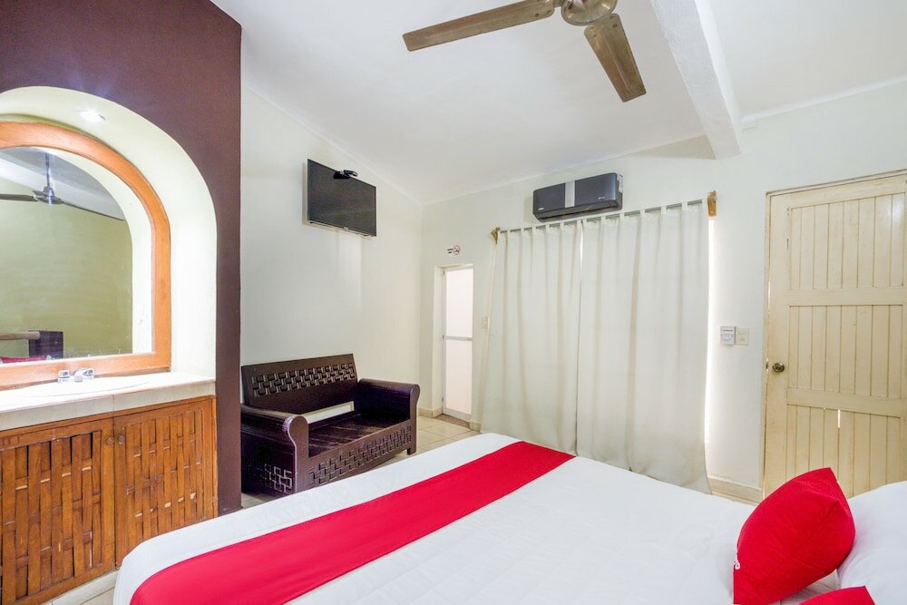 Фото Oyo Hotel Posada Lys, Zihuatanejo