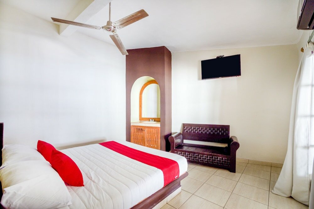 Фото Oyo Hotel Posada Lys, Zihuatanejo