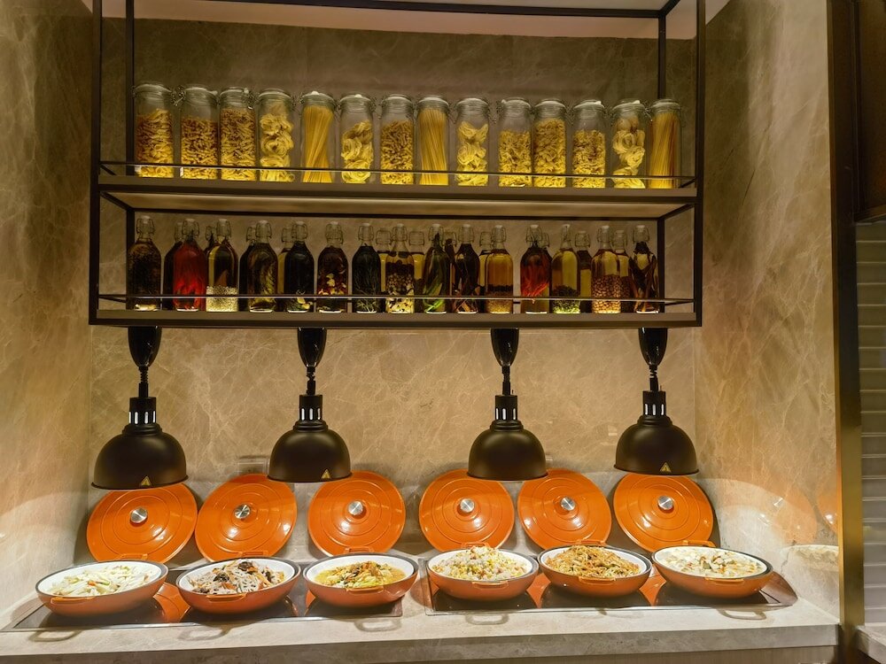 Фото Voco Chongqing Chaotianmen, an Ihg Hotel