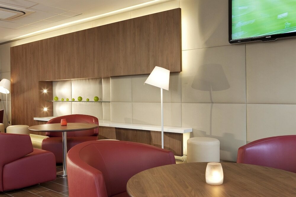 Фото Ibis Styles Bordeaux Centre Gare