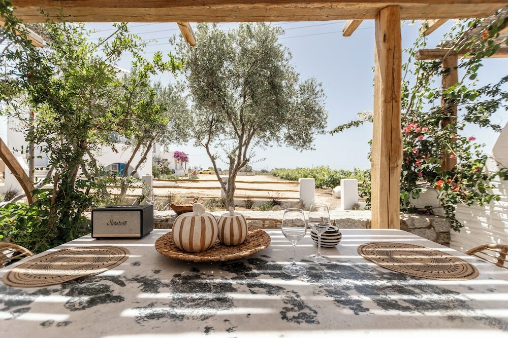 Фото Naxian Serenity Suites