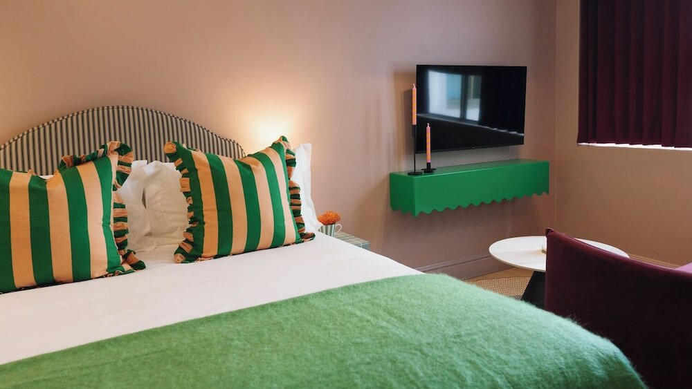 Фото The Trade Boutique Hotel