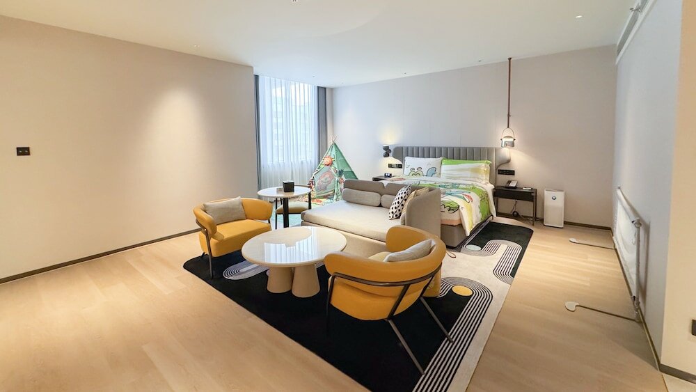 Фото Holiday Inn Shanghai Pudong Airport