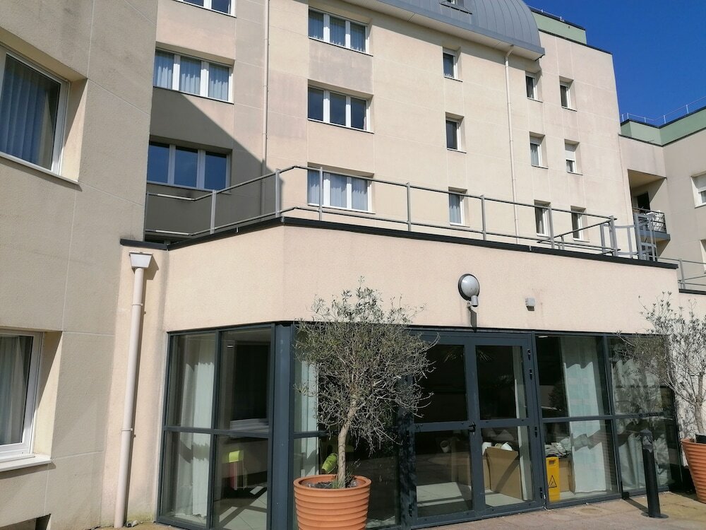 Фото Terres de France - Appart'Hotel Rouen Flaubert