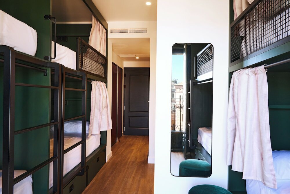 Фото Latroupe Prado