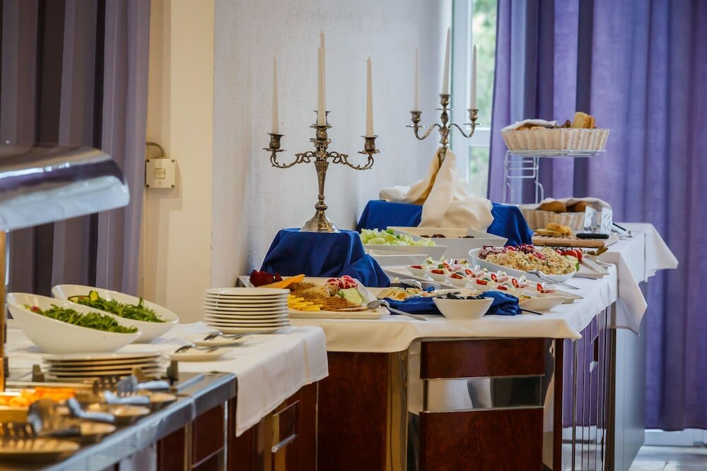 Фото Hotel Medena