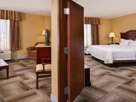 Фото Hampton Inn & Suites Boise-Meridian