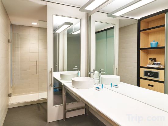 Фото Aloft Louisville Downtown