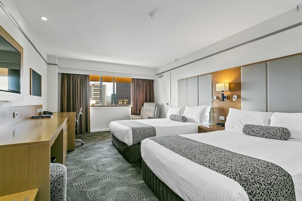 Фото Stamford Plaza Adelaide