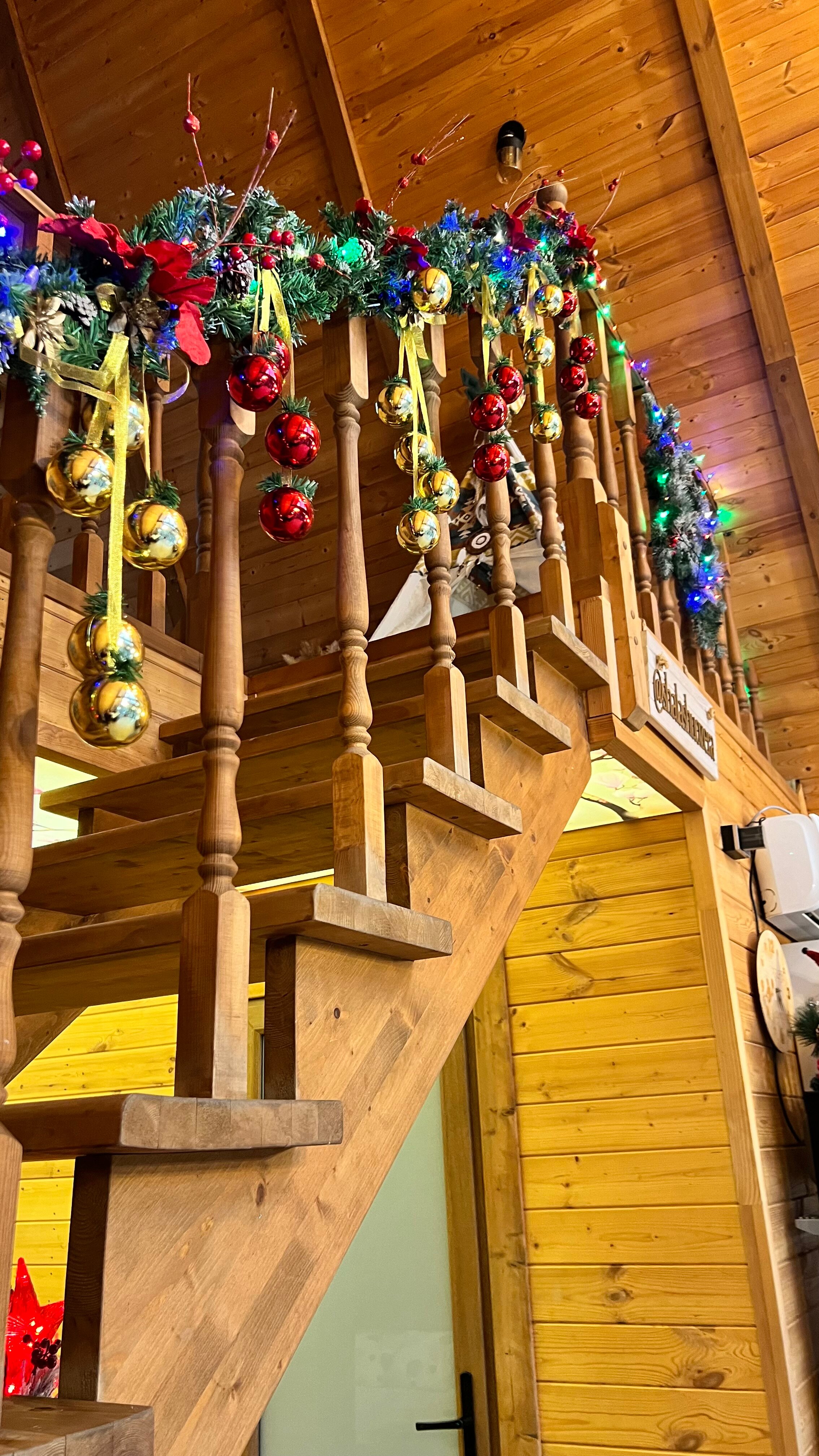 Фото Шалаш у озера