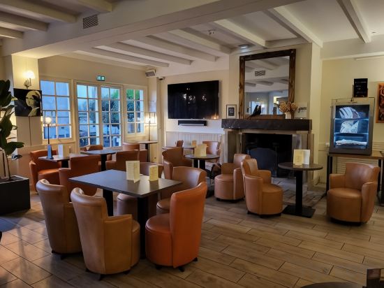 Фото Best Western Blanche de Castille Dourdan