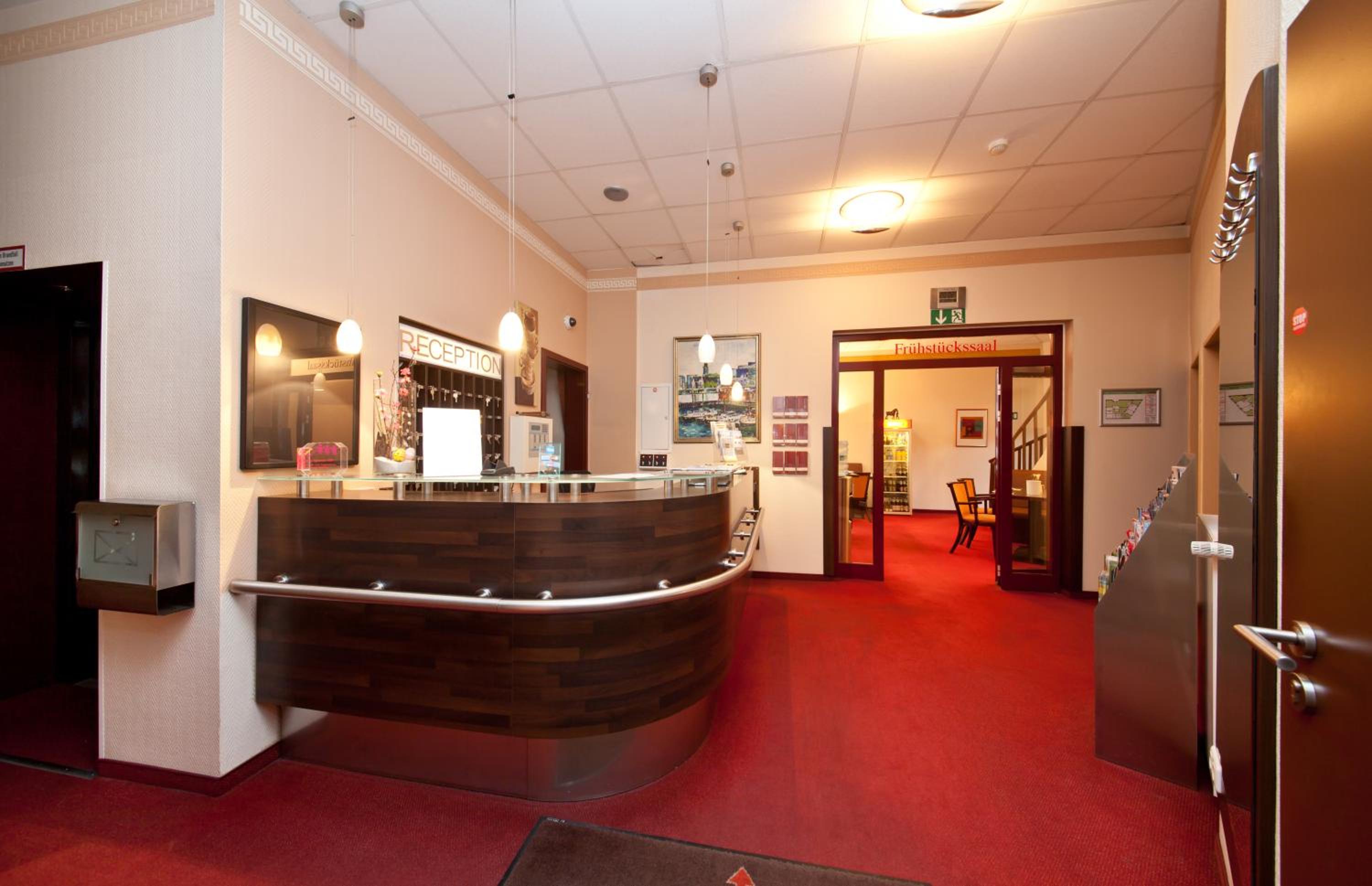 Фото Hotel Polo am Zob