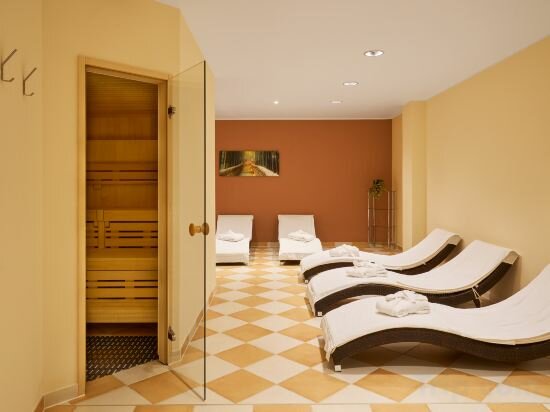 Фото Ghotel hotel & living Göttingen