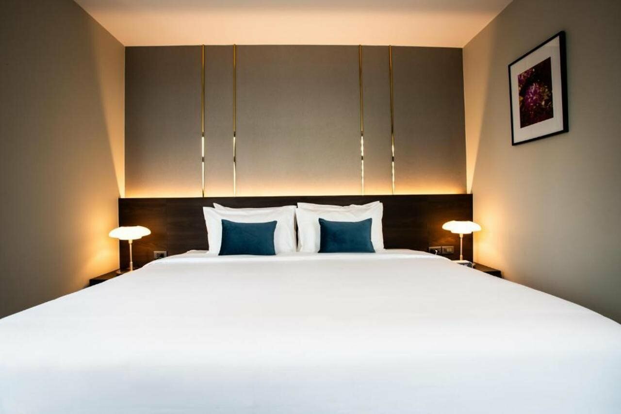 Фото Sam E Hotel Bangkok Sathorn
