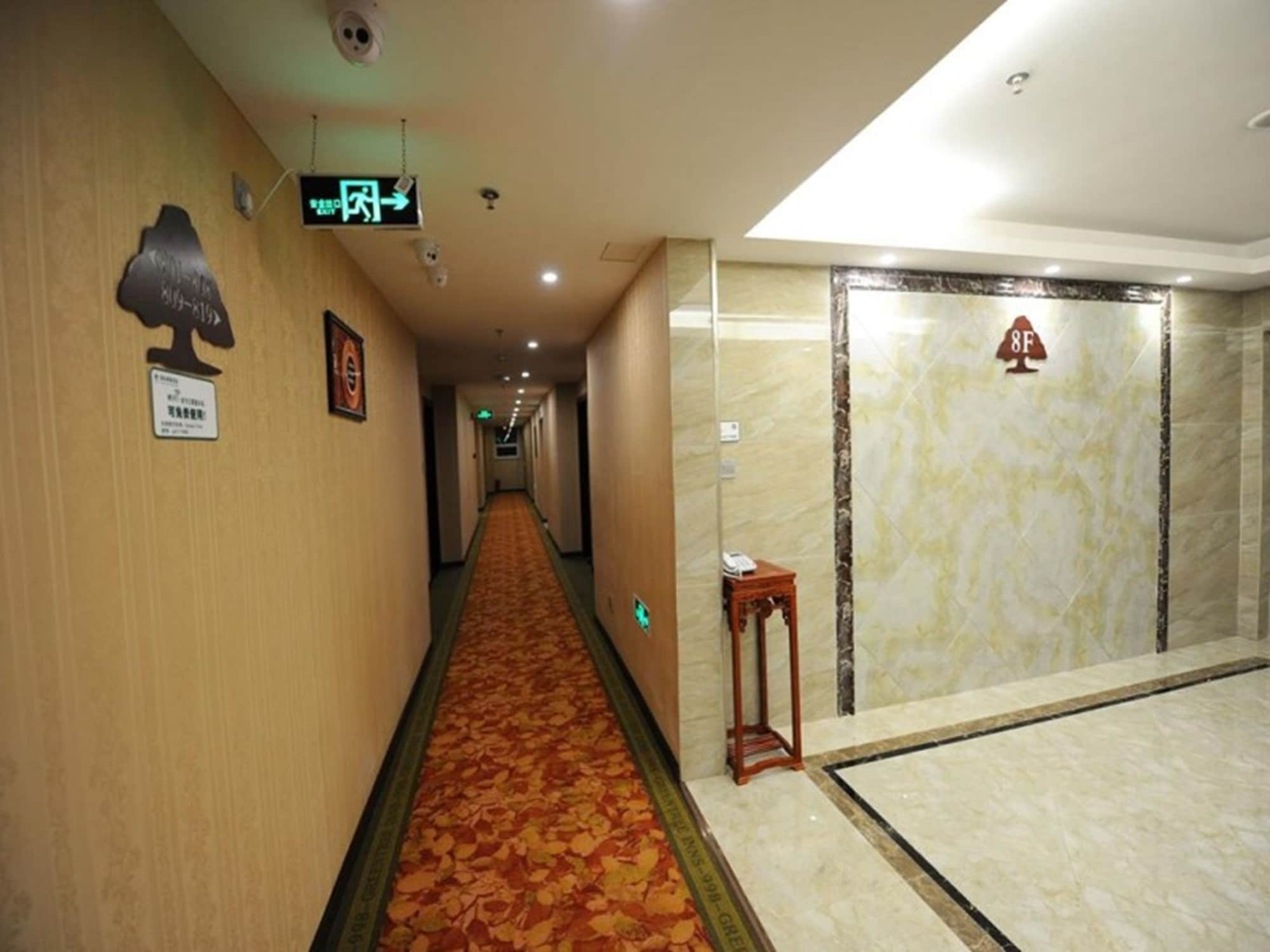 Фото GreenTree Inn Meizhou Meijiang District Wanda Plaza Hotel