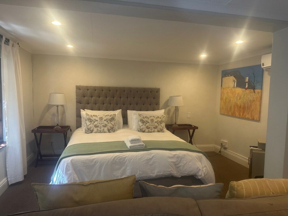 Фото Melville Turret Guesthouse