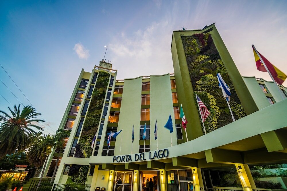 Фото Porta Hotel del Lago