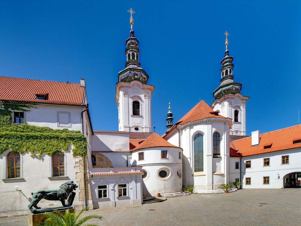 Фото Hotel Monastery
