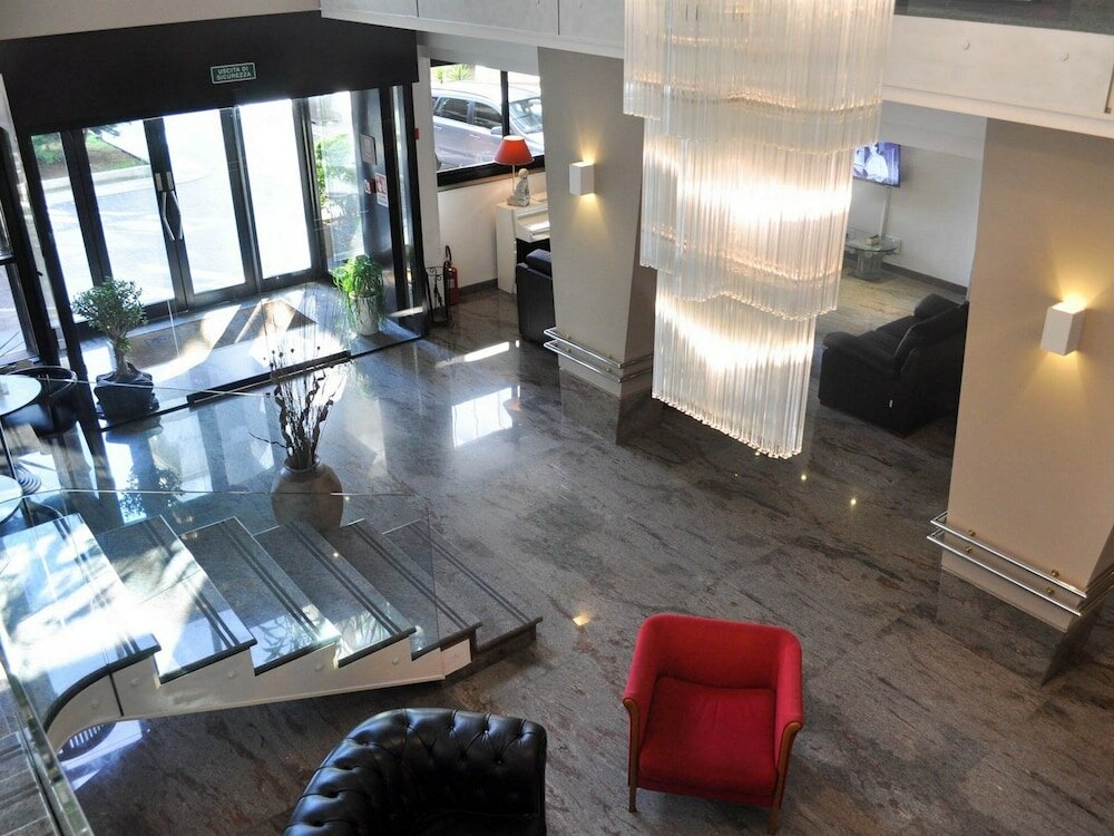 Фото Cristal Palace Hotel