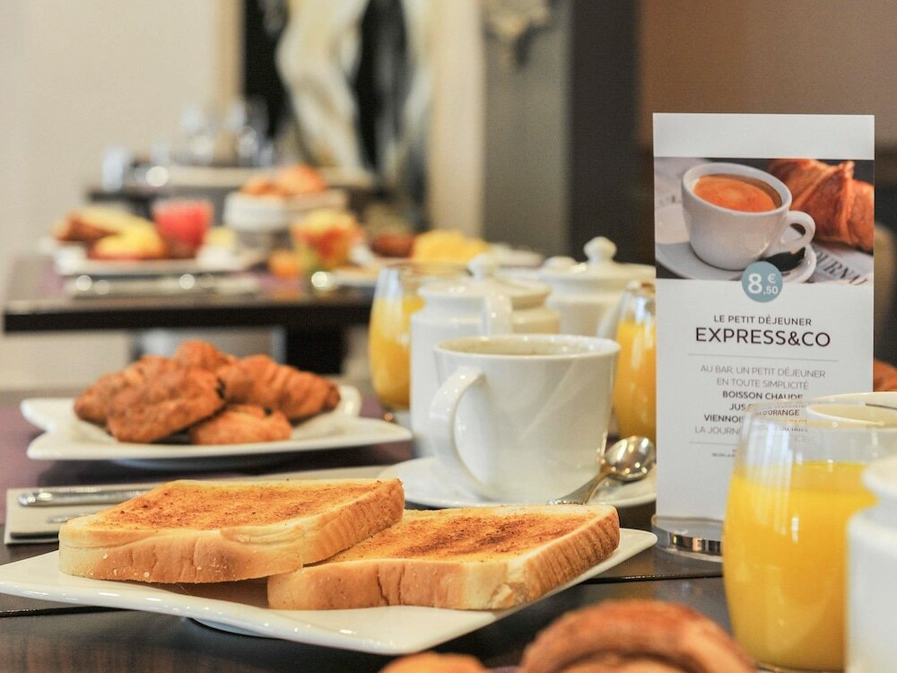 Фото Mercure Paris Saint Cloud Hippodrome