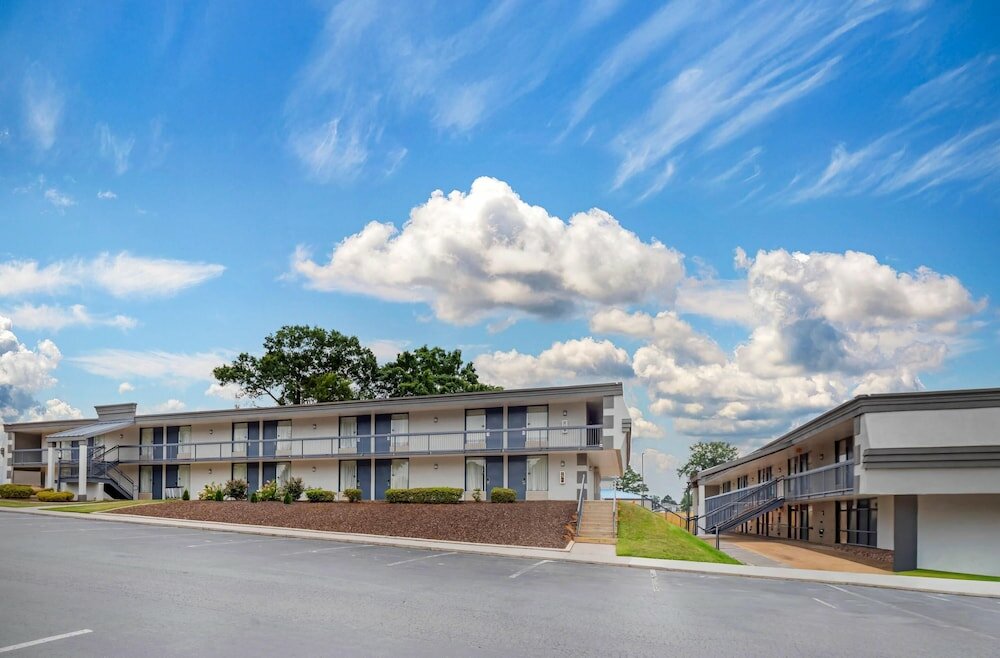 Фото Best Western Southlake Inn