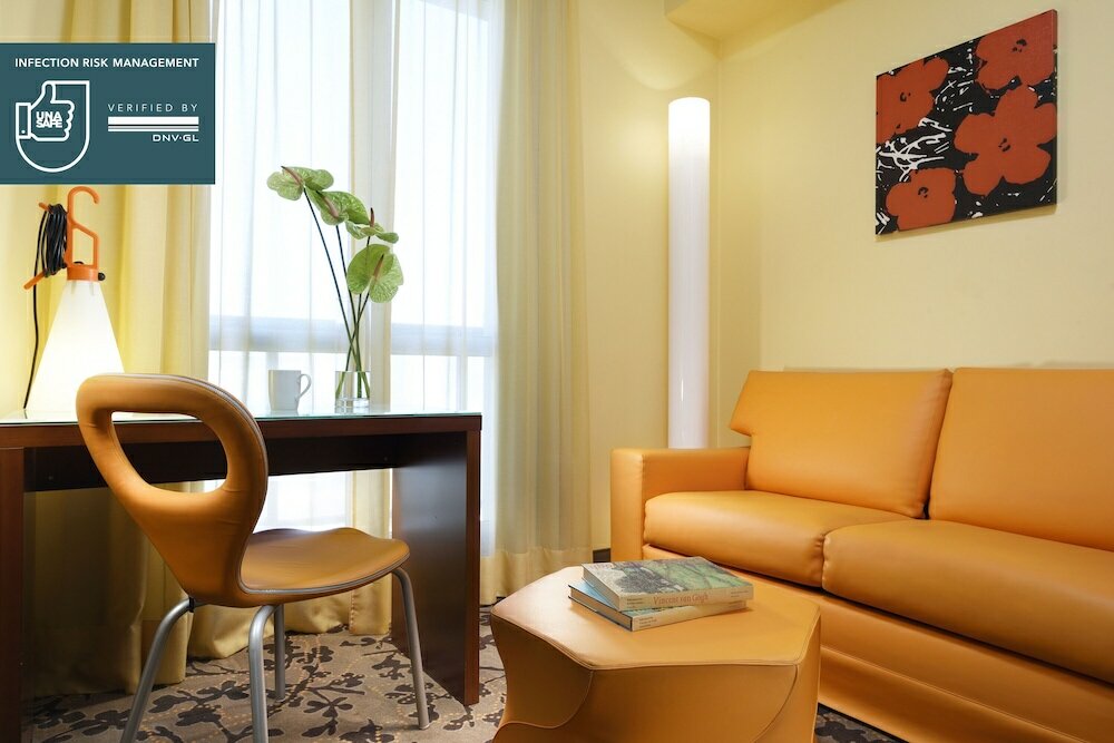 Фото Unahotels Mediterraneo Milano