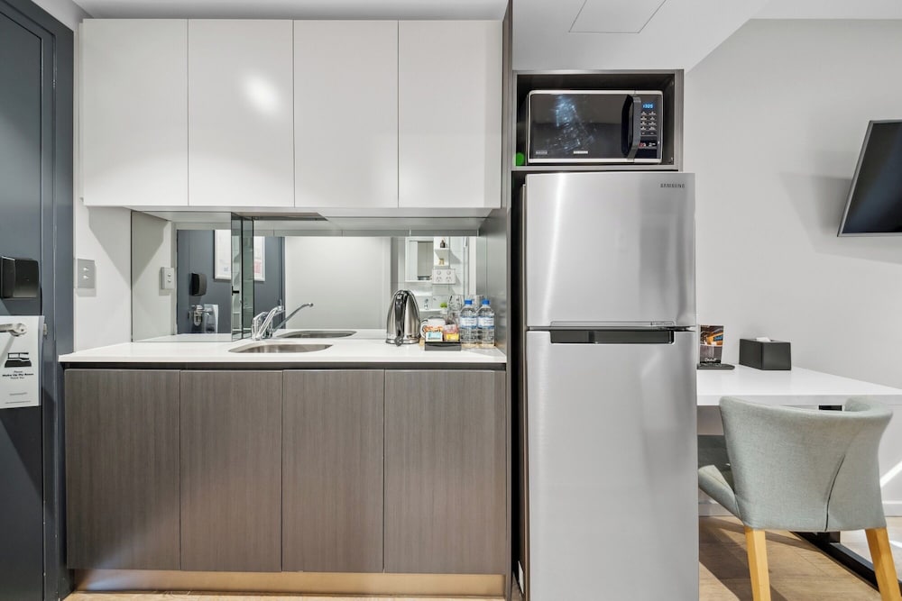 Фото Studio 8 Residences - Adults Only