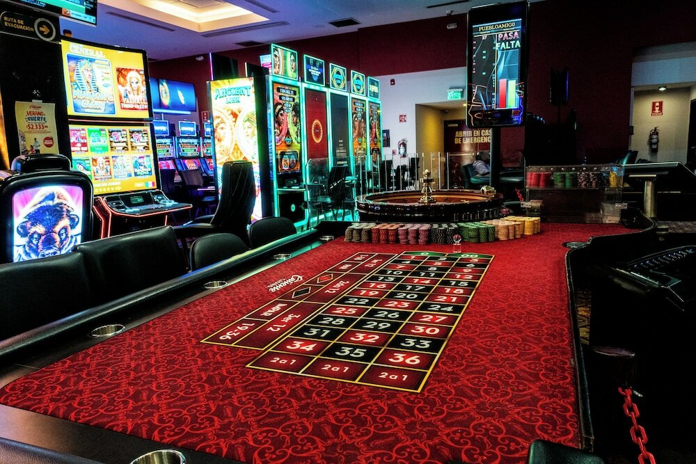 Фото Hotel Pueblo Amigo Plaza & Casino