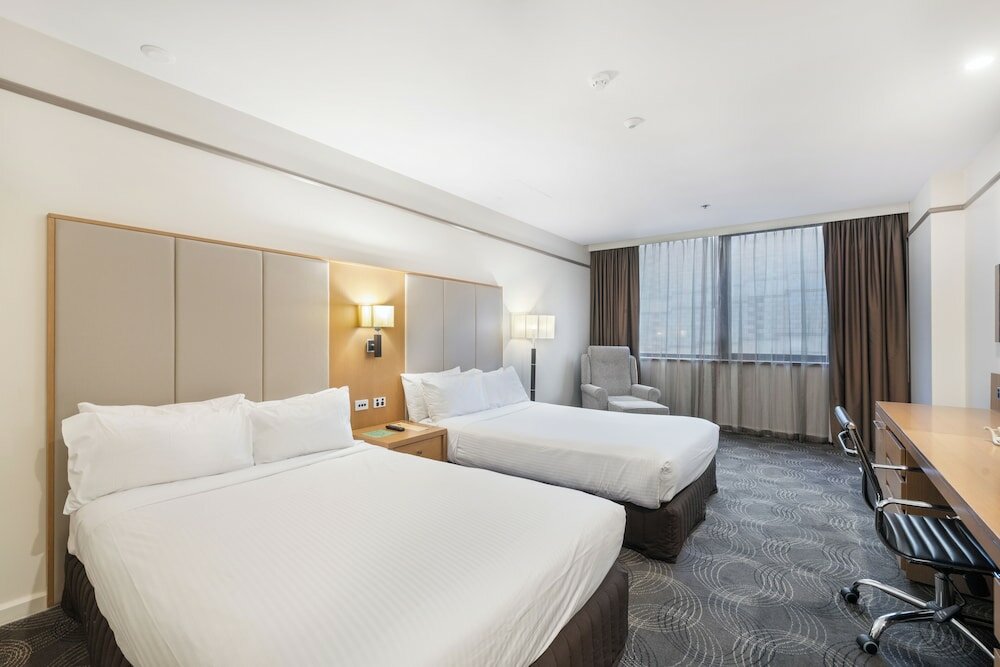 Фото Stamford Plaza Adelaide
