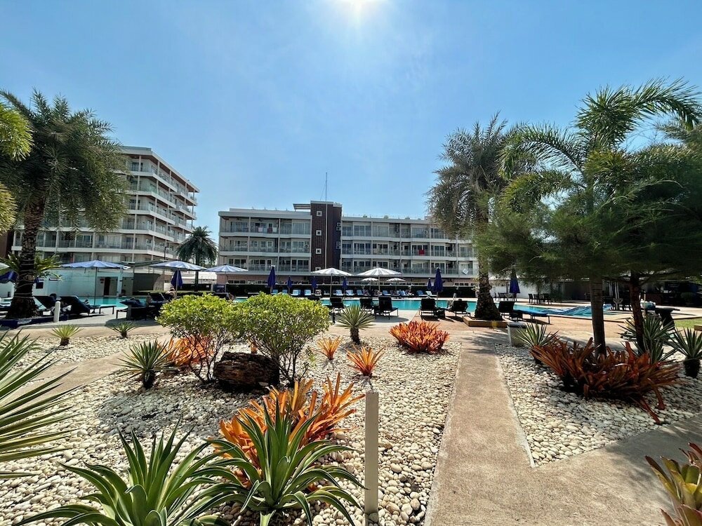 Фото GrandBlue Resort