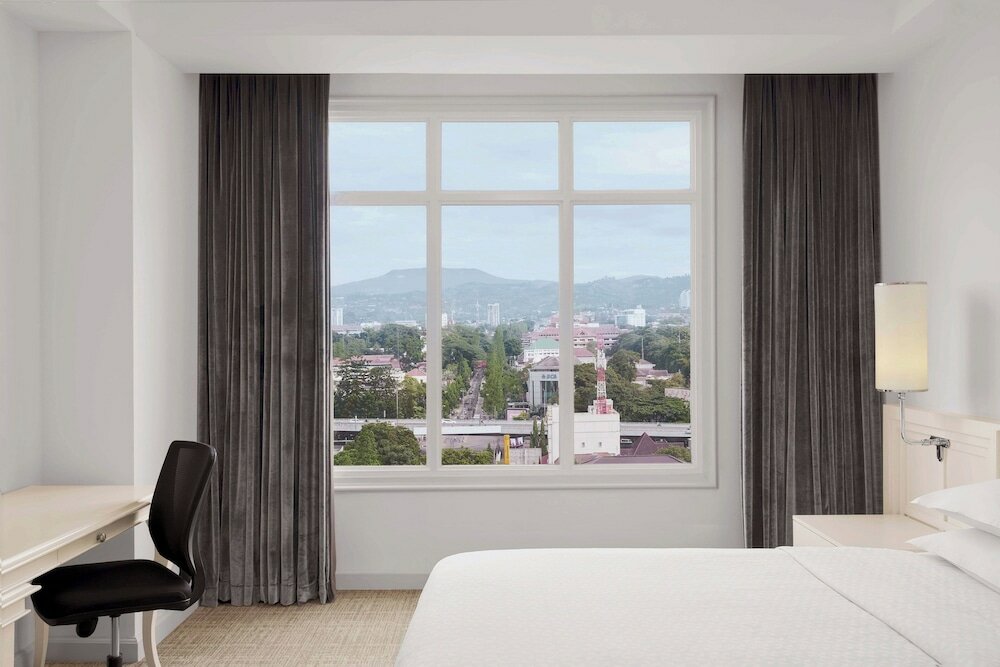 Фото Four Points by Sheraton Bandung