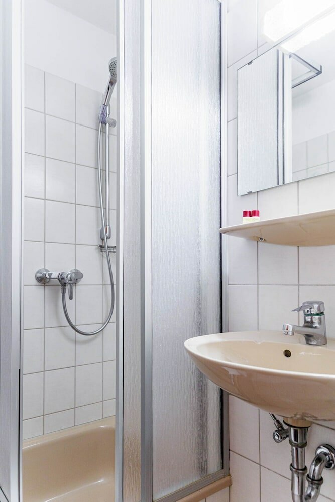 Фото Bodensee-Hotel Kreuz