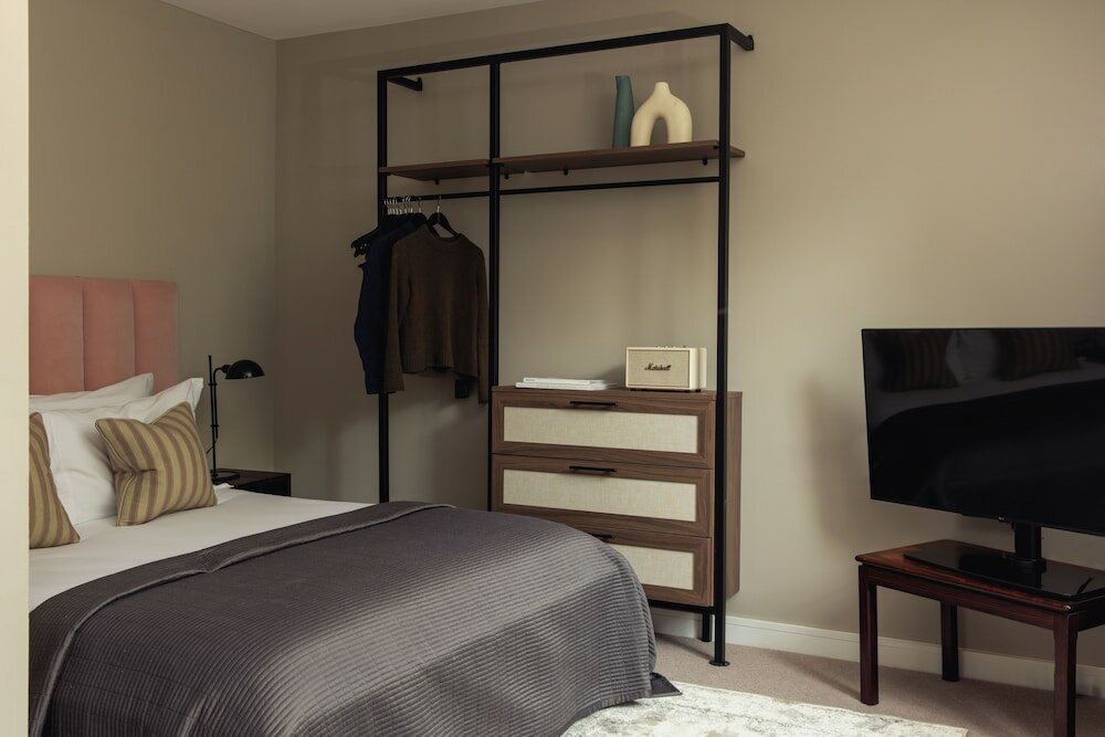 Фото Native Hyde Park